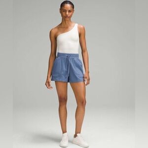 •LULULEMON• Dance Studio High-Rise Short 3.5" Oasis Blue Size 12